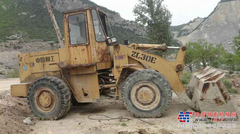 山西出售转让二手6100小时2004年柳工ZL30E装载机