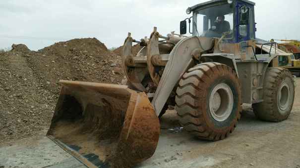 辽宁出售转让二手8900小时2008年龙工LG850装载机
