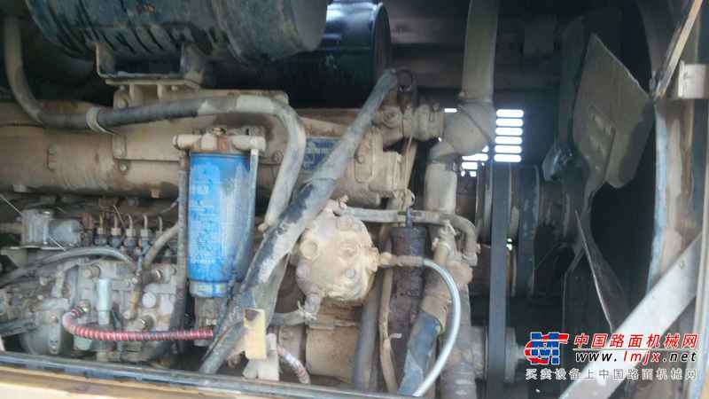 江西出售转让二手6000小时2010年龙工LG853装载机