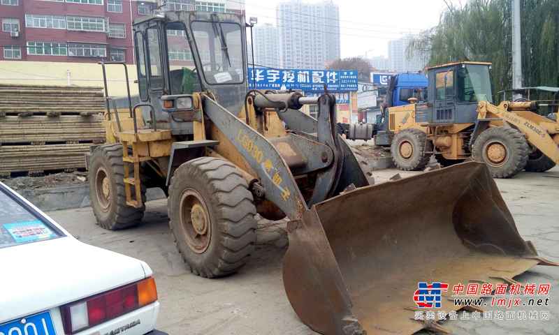 山西出售转让二手2600小时2005年临工LG930装载机