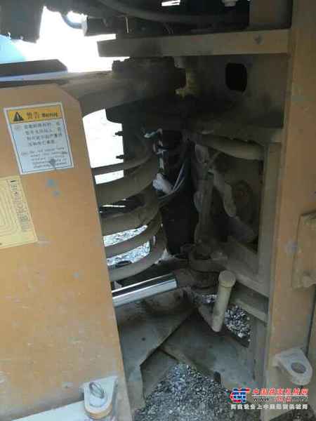 陕西出售转让二手3004小时2010年龙工LG833B装载机