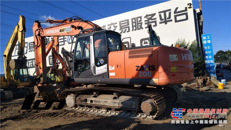 北京出售转让二手6480小时2011年日立ZX200-3挖掘机