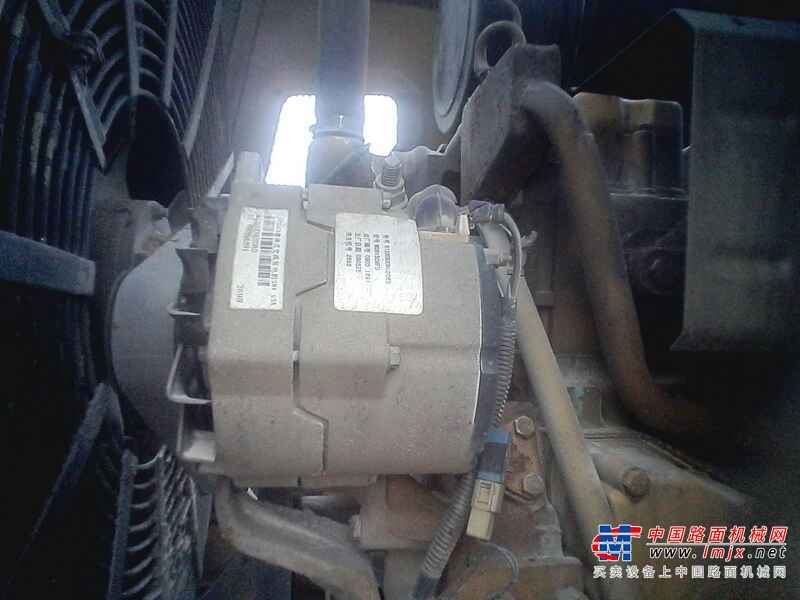 辽宁出售转让二手7800小时2009年山工SEM650装载机