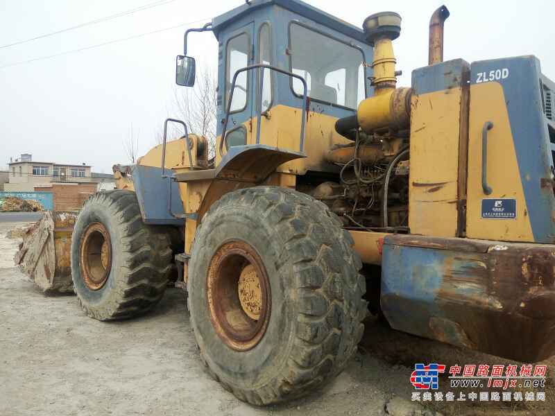 辽宁出售转让二手8000小时2004年龙工LG850D装载机