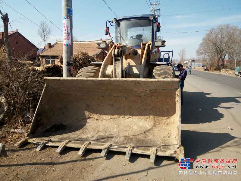 辽宁出售转让二手7562小时2009年龙工LG855装载机