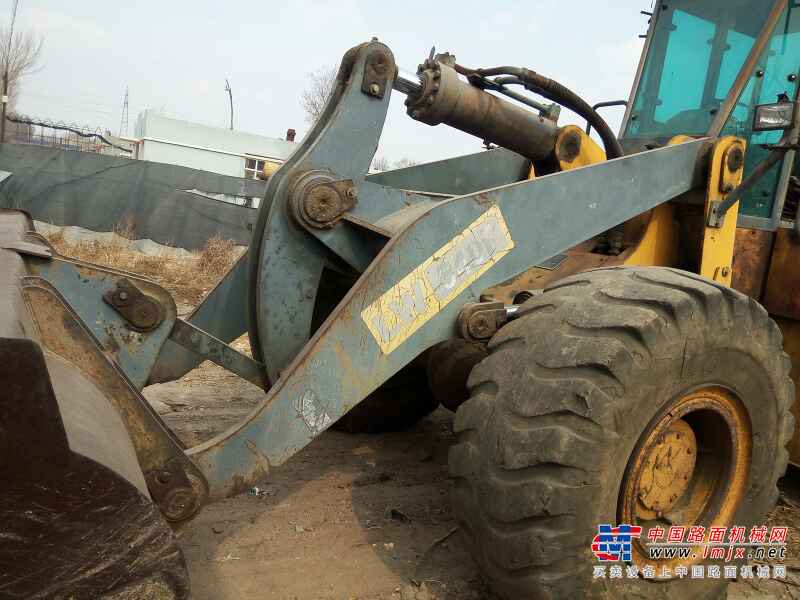 辽宁出售转让二手10000小时2004年徐工LW540F装载机