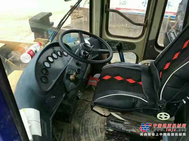 湖北出售转让二手9000小时2010年龙工LG850装载机