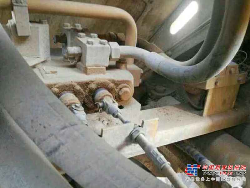 辽宁出售转让二手4500小时2010年徐工LW500K装载机
