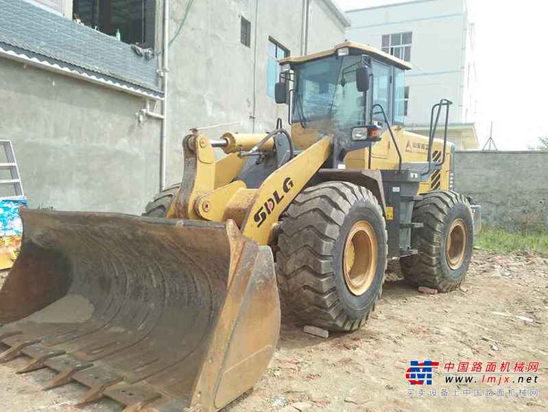 云南出售转让二手5000小时2014年临工LG953装载机