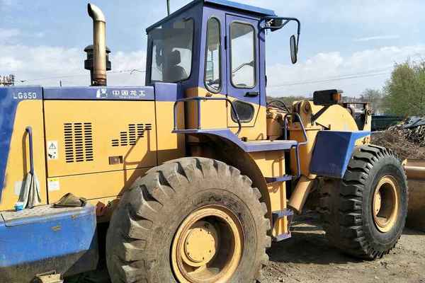 辽宁出售转让二手2800小时2007年龙工LG850装载机