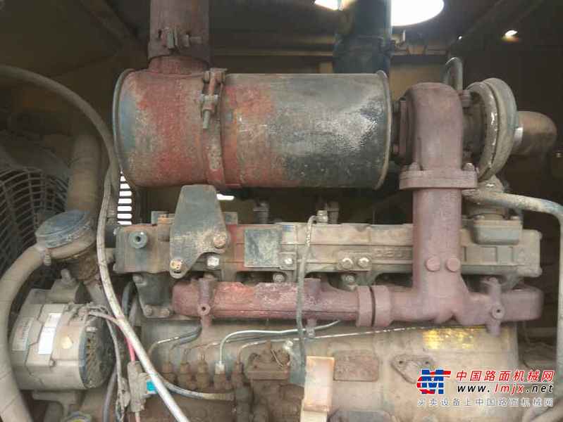 辽宁出售转让二手2000小时2012年龙工LG833B装载机