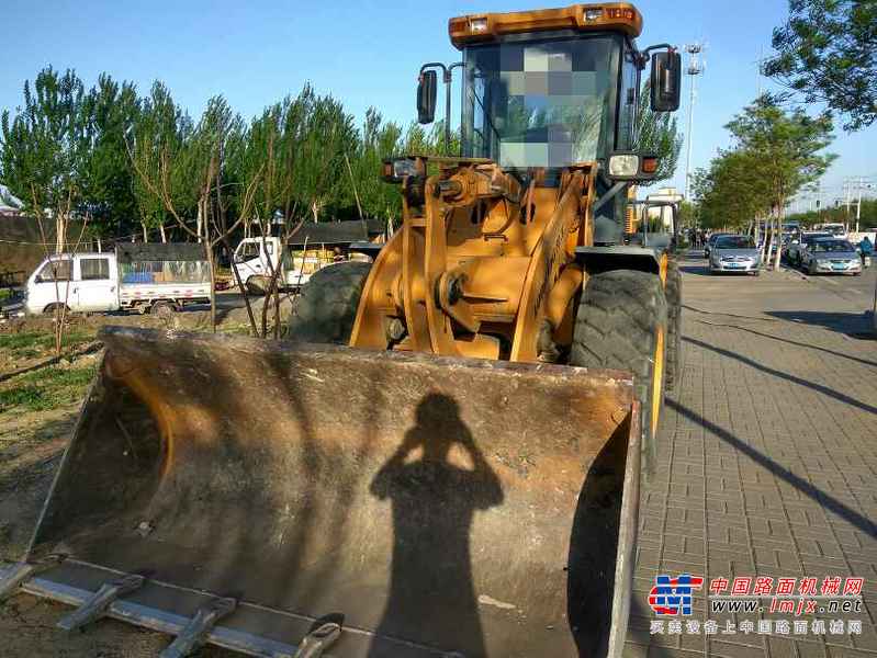 辽宁出售转让二手900小时2011年龙工LG833B装载机