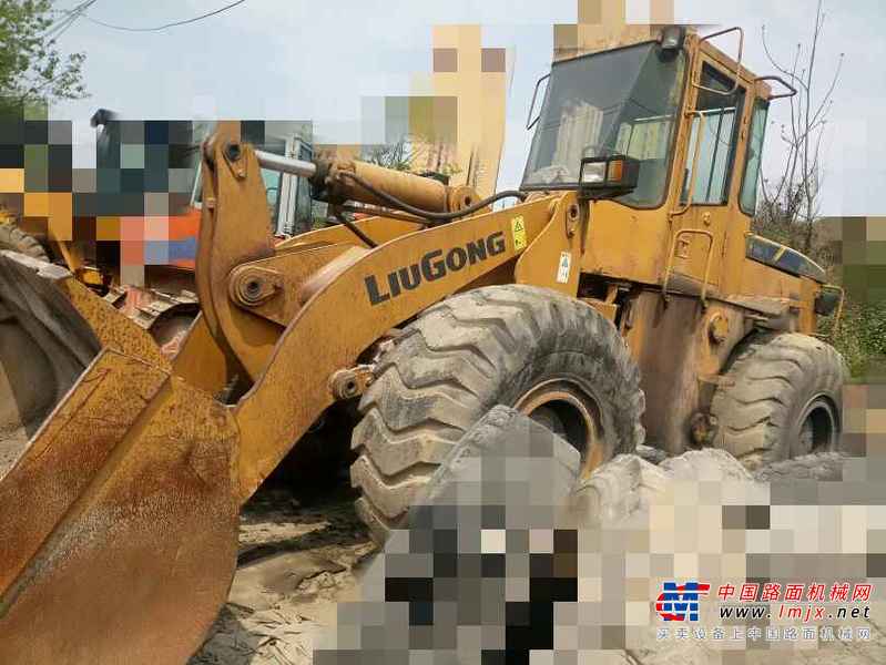 贵州出售转让二手13800小时2005年柳工CLG852装载机