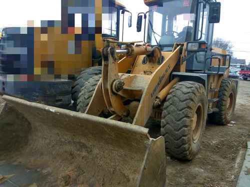辽宁出售转让二手5000小时2011年龙工LG833B装载机