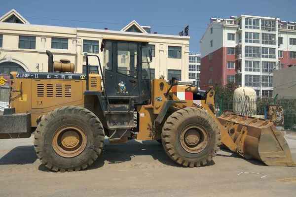 山东出售转让二手2300小时2013年山工ZL50F装载机