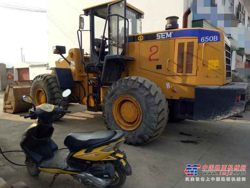 山东出售转让二手4582小时2013年山工SEM650B装载机