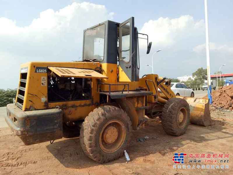 江西出售转让二手6500小时2011年龙工LG825装载机