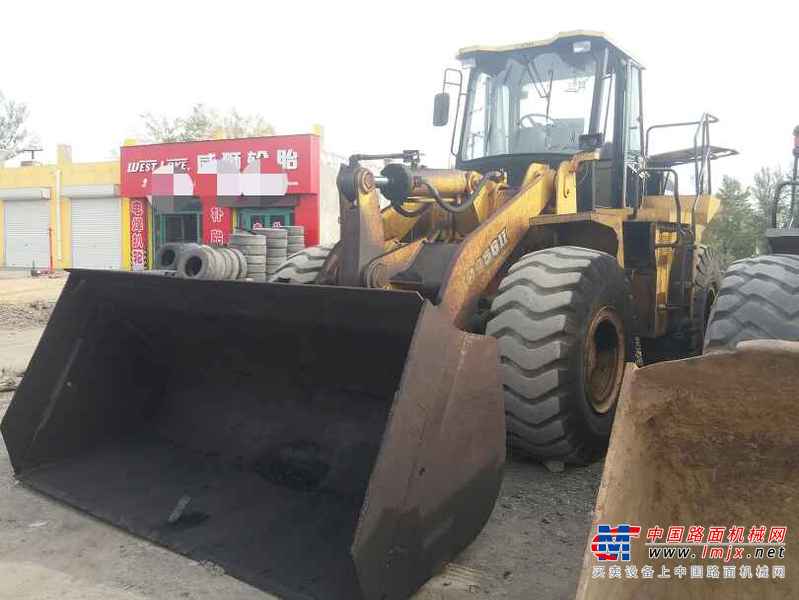 陕西出售转让二手15000小时2009年厦工XG956II装载机