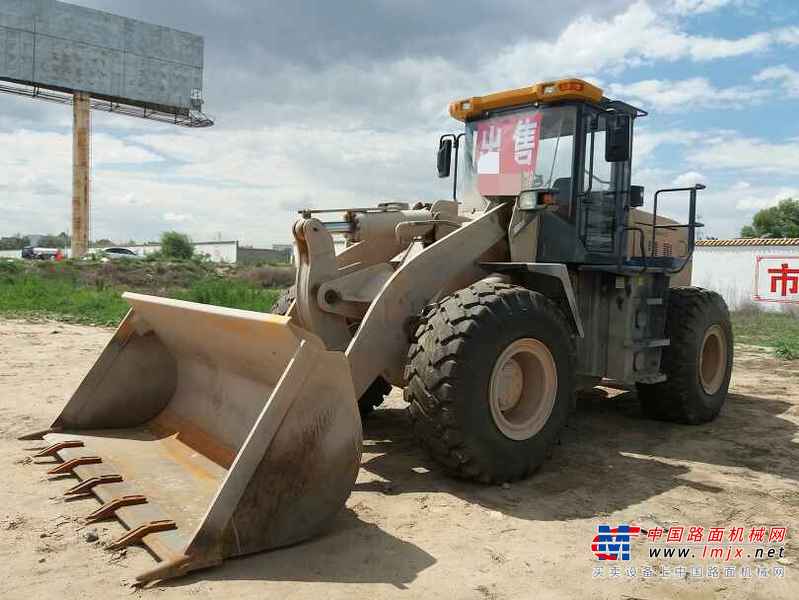 陕西出售转让二手2000小时2015年龙工LG855D装载机