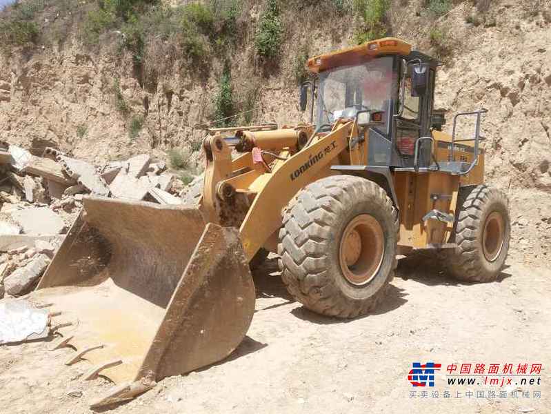 陕西出售转让二手3000小时2013年龙工LG855D装载机