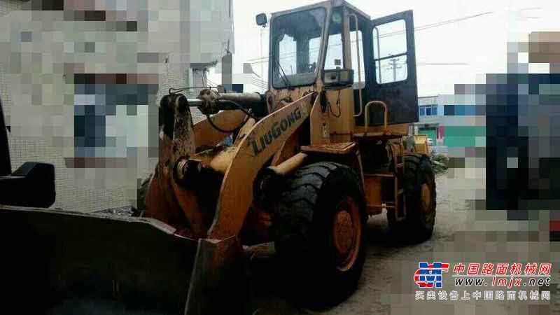 广东出售转让二手8000小时2010年柳工ZL30E装载机