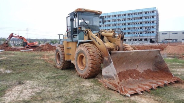 江西出售转让二手4080小时2011年龙工LG853装载机