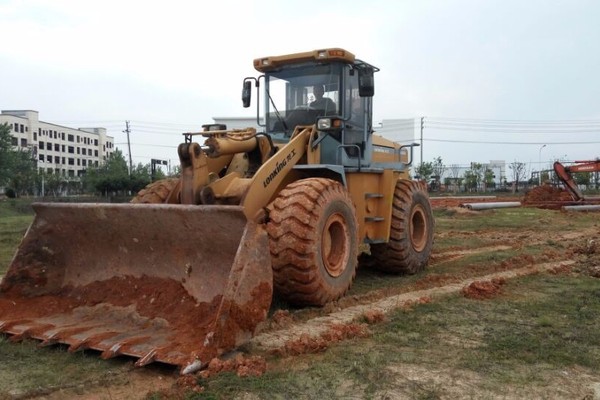 江西出售转让二手4080小时2011年龙工LG853装载机