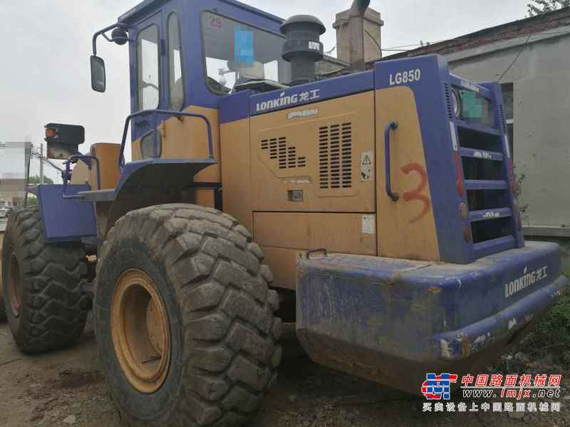 辽宁出售转让二手3500小时2010年龙工LG850装载机