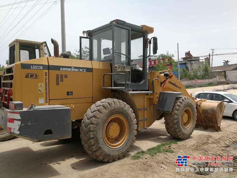 陕西出售转让二手2000小时2011年龙工LG833B装载机