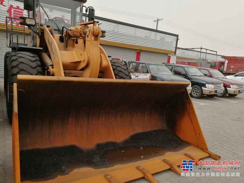 内蒙古出售转让二手6000小时2011年龙工LG855D装载机