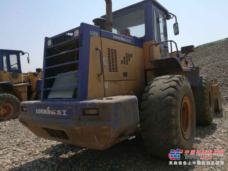 辽宁出售转让二手7000小时2010年龙工LG850装载机