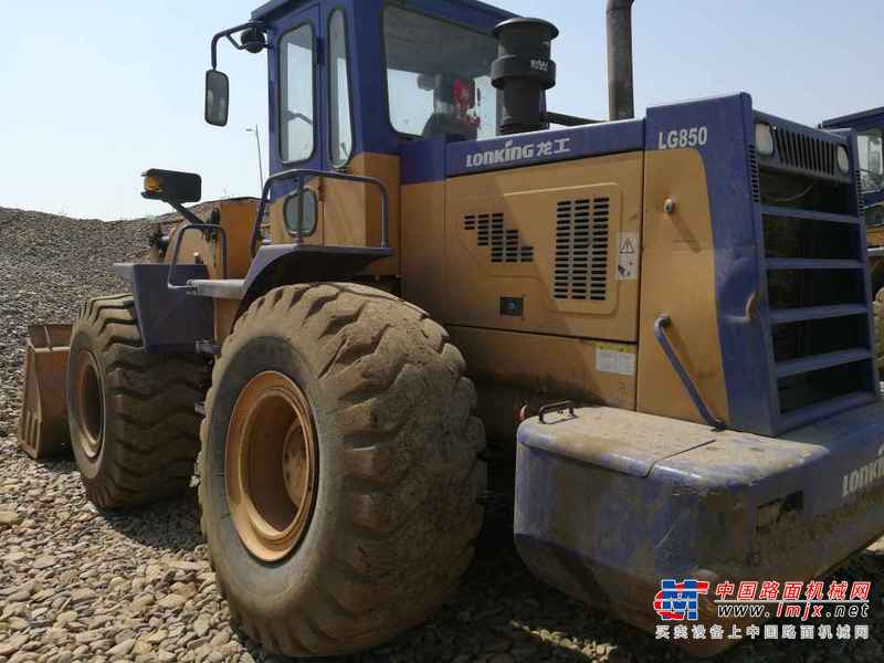辽宁出售转让二手8000小时2010年龙工LG850装载机