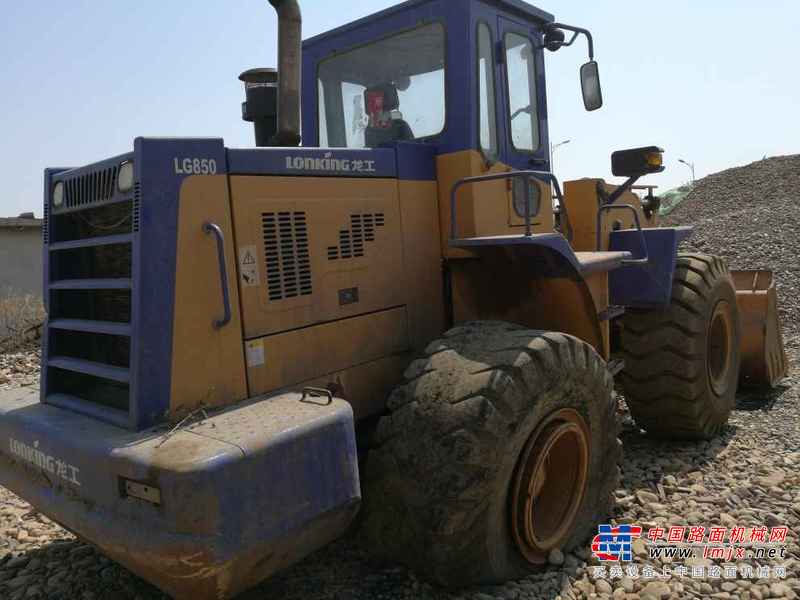 辽宁出售转让二手8000小时2010年龙工LG850装载机