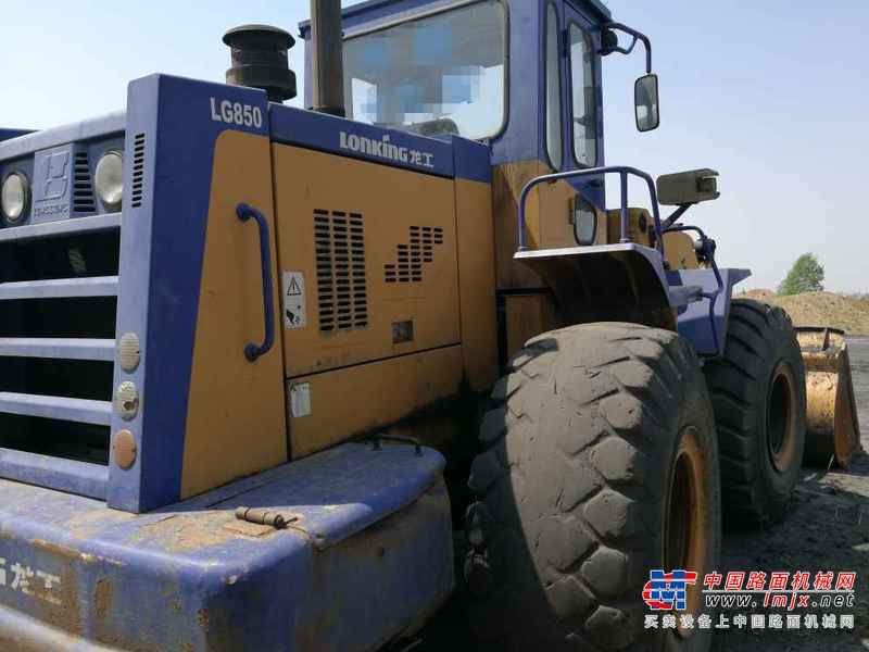 辽宁出售转让二手6000小时2009年龙工LG850装载机