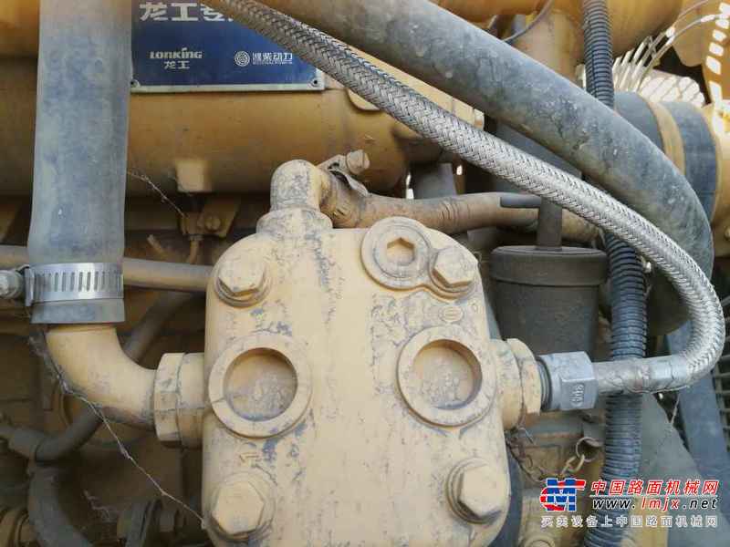 辽宁出售转让二手7000小时2010年龙工LG855B装载机