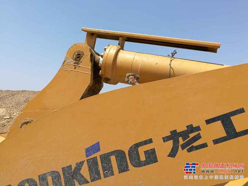 陕西出售转让二手2000小时2014年龙工LG853D装载机