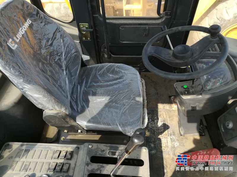 陕西出售转让二手18小时2015年柳工ZL50CN装载机