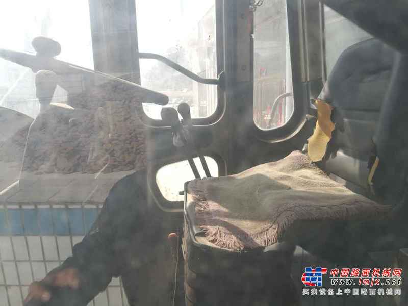 辽宁出售转让二手8000小时2006年龙工ZL50D装载机