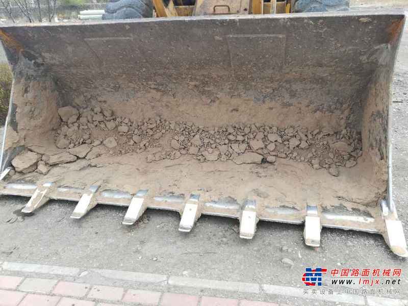 内蒙古出售转让二手5000小时2010年徐工LW500F装载机