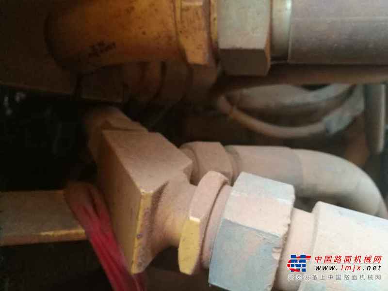 江西出售转让二手6000小时2010年龙工LG853B装载机