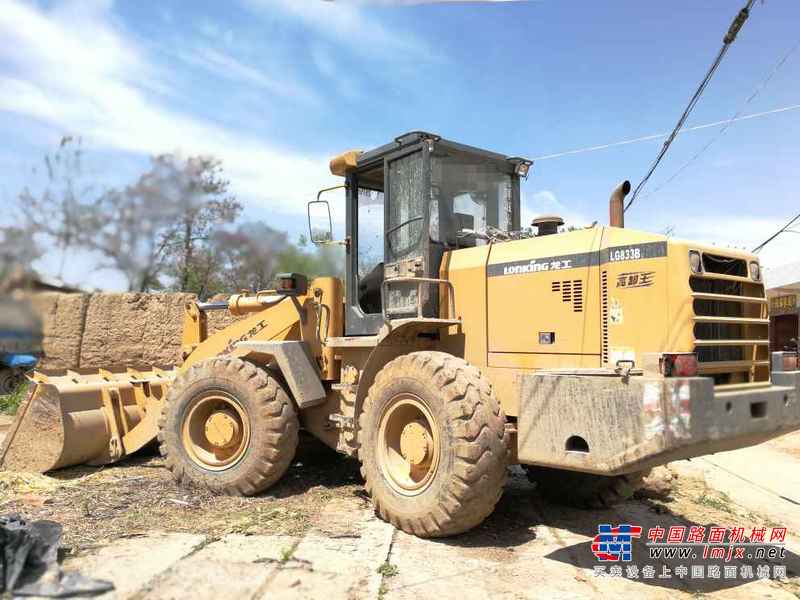 陕西出售转让二手4000小时2011年龙工LG833B装载机