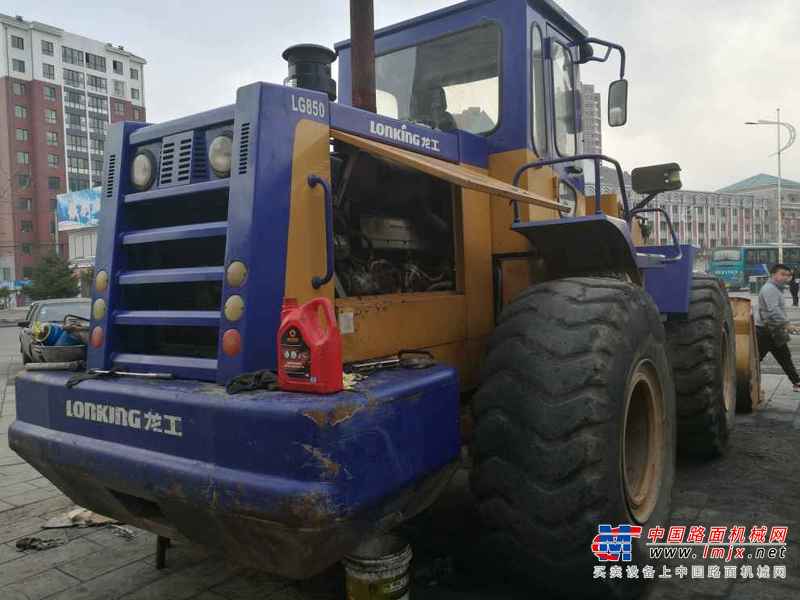 辽宁出售转让二手5000小时2009年龙工LG850装载机