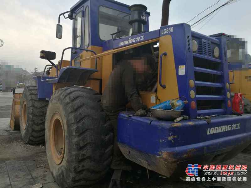 辽宁出售转让二手5000小时2009年龙工LG850装载机