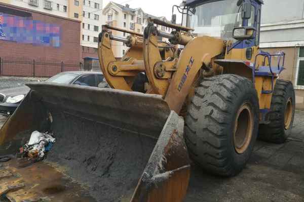 辽宁出售转让二手3000小时2008年龙工LG850装载机