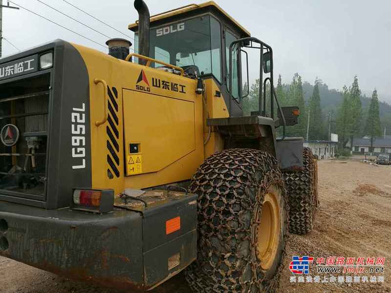 江西出售转让二手3000小时2013年临工LG952L装载机