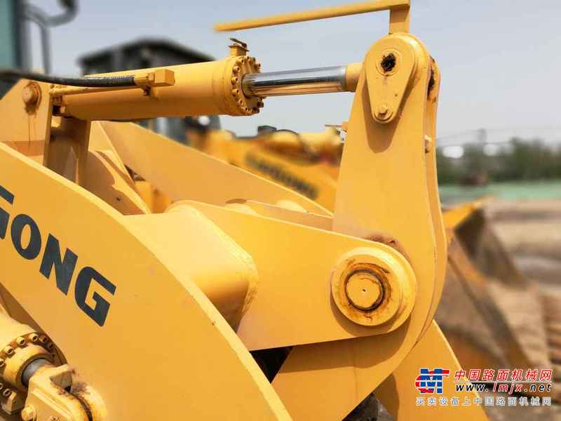 陕西出售转让二手700小时2015年柳工CLG836装载机