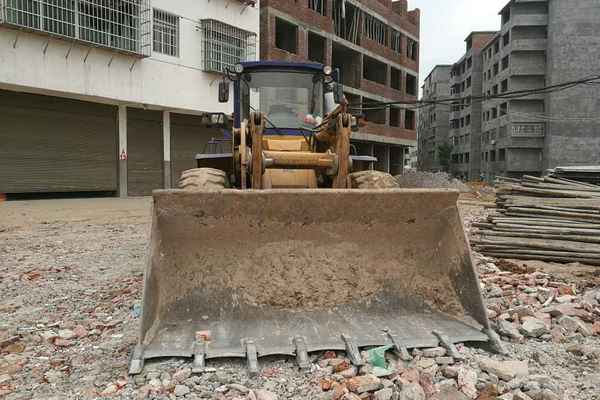 江西出售转让二手6000小时2009年龙工LG850装载机