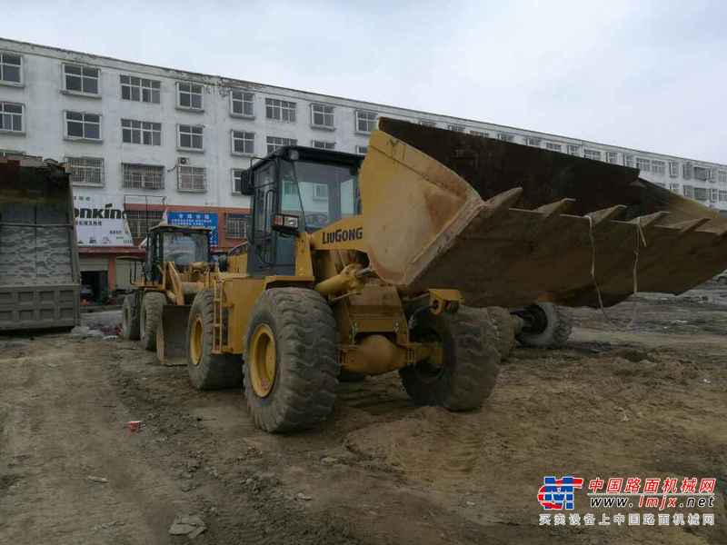 河南出售转让二手2800小时2014年柳工CLG855N装载机