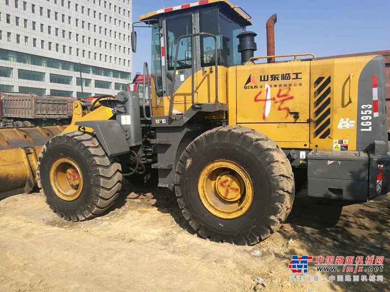内蒙古出售转让二手5000小时2011年临工LG953装载机