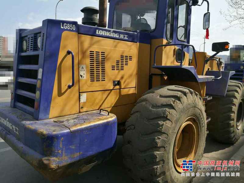 辽宁出售转让二手8000小时2009年龙工850装载机